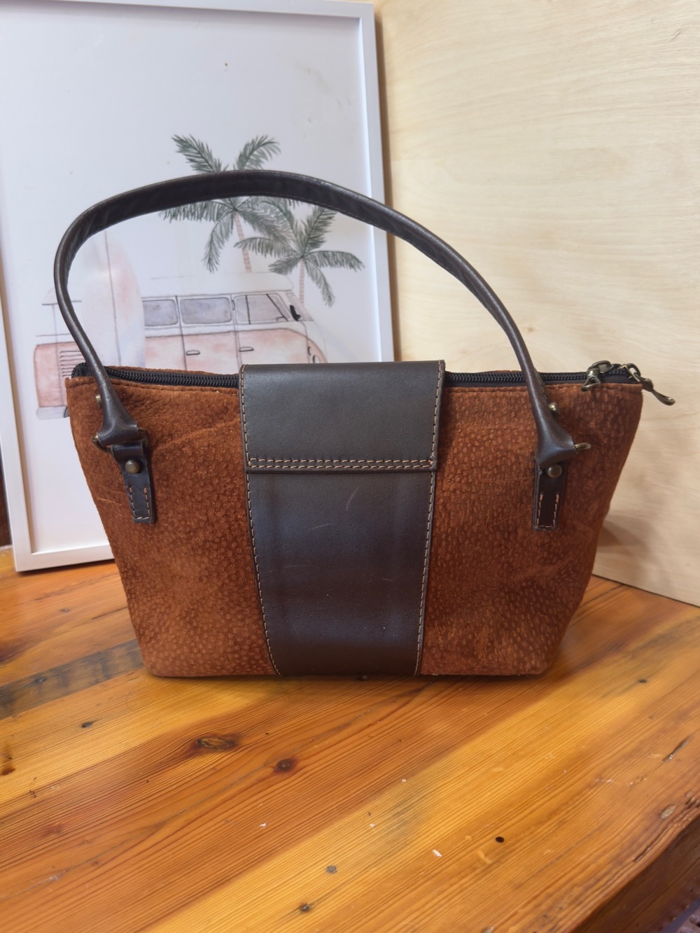 Chappai made Argentina Suede and Leather Trim Shoulder Bag in Brown - Picture 2 of 8